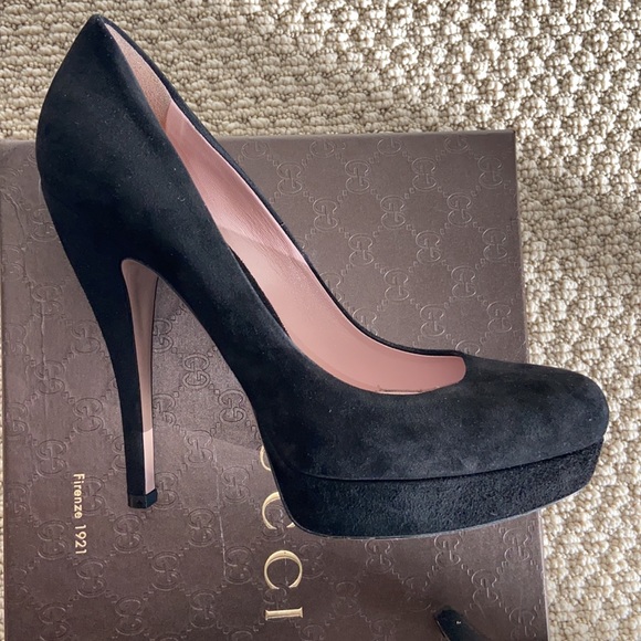 Black suede Gucci platform pump size 38 made in Italy - Picture 5 of 14